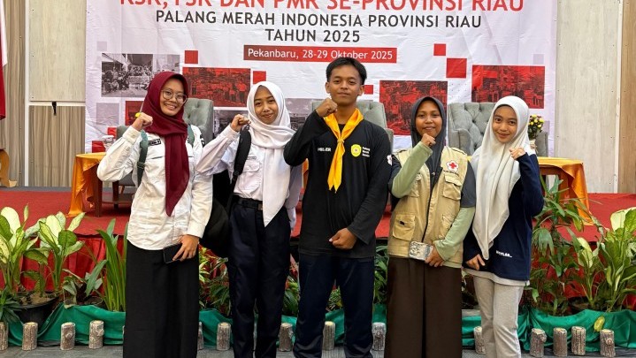 Vellya Queensha Wijaya Terpilih Sebagai Ketua Forpis PMI Riau 2025-2026 Vellya Queensha Wijaya Terpilih Sebagai Ketua Forpis PMI Riau 2025-2026