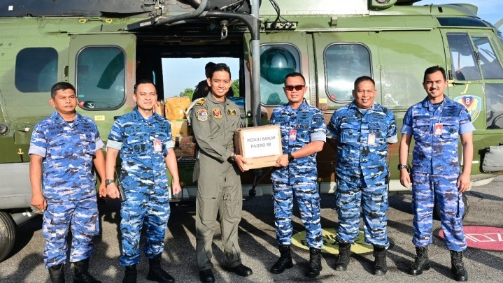 Bantu Warga Terdampak Bencana Aceh–Sumut–Sumbar, Lanud Rusmin Nurjadin Kirimkan Bantuan Kemanusiaan