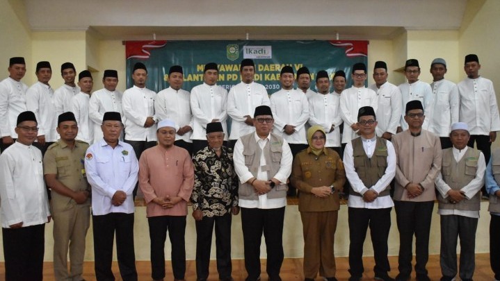 Musda VI dan Pelantikan Pengurus IKADI Siak Berlangsung Khidmat, Helmi SPdI Diberi Amanah sebagai Ketua