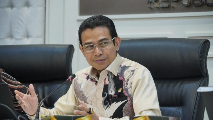 Anggota Panja Kawasan Industri Hendry Munief Tekankan Pentingnya Buffer Zone