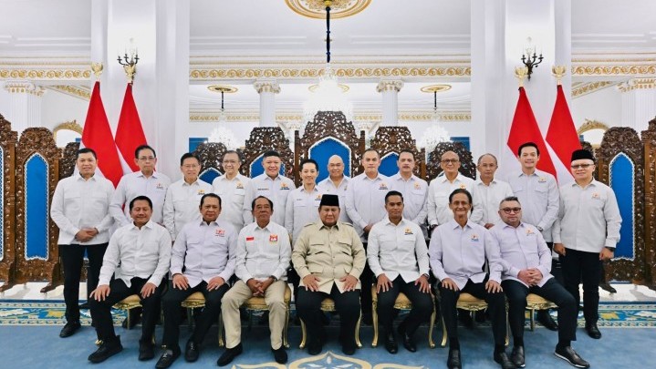 Hadiri Pertemuan KADIN Indonesia dengan Presiden, Bamsoet: Sinergi Pemerintah dan Dunia Usaha Jadi Kunci Hadapi Gejolak Ekonomi Dunia