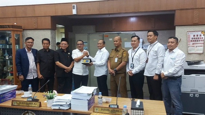Anggota DPRD Riau Samsuri Daris Dorong PLN Perkuat Layanan Terutama Daerah Pesisir dan Kepulauan