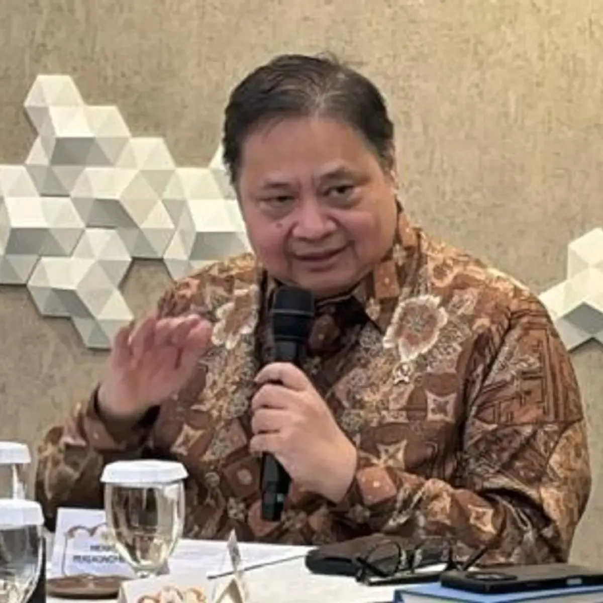 Airlangga Tegaskan Fundamental Ekonomi Indonesia Tetap Solid di Tengah Tekanan Pasar Modal
