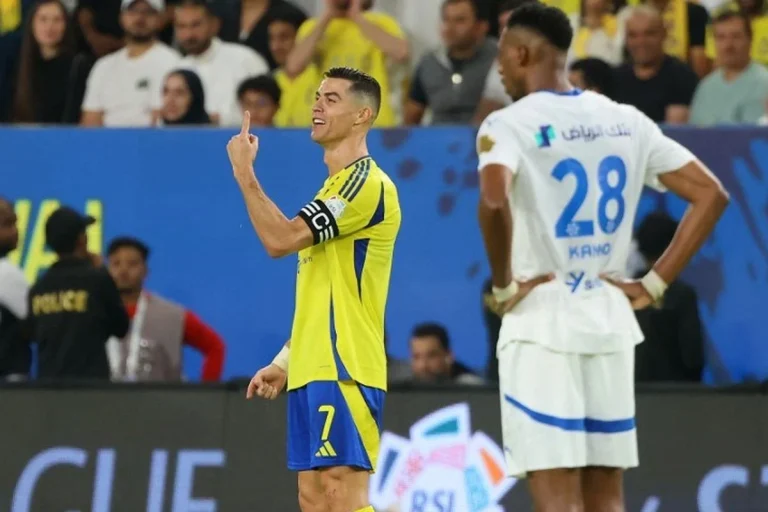 Al-Faisaly vs Al-Nassr: Gol Kilat Al-Hamdan dan Rekor 982 Cristiano Ronaldo Bawa Kemenangan