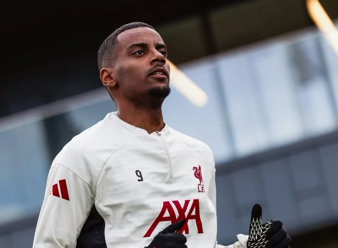 Alexander Isak Akhirnya Bersinar: Striker Swedia Itu Bikin Liverpool Lupakan Derita Musim Lalu