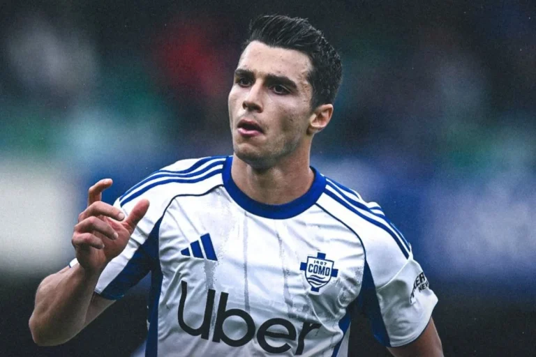 Anastasios Douvikas Jadi Penentu di Balik Pesta Gol Como, Masa Depan Striker Yunani Ini Kian Bersinar