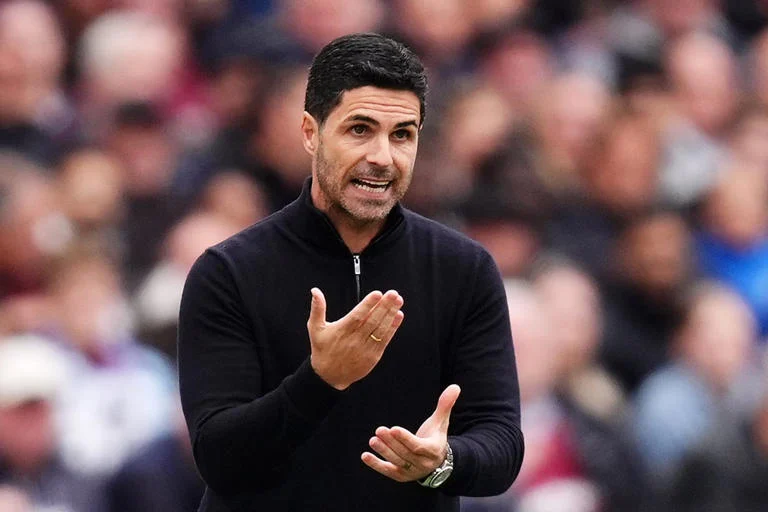 Arteta Beri Ultimatum ke Zubimendi: Tak Ada Jalan Pintas untuk Rebut Menit Bermain di Arsenal