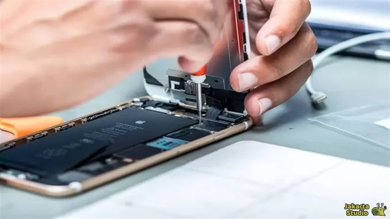 Baru Saja Rilis, Layar iPhone Duo Dilaporkan Retak di Bagian Lipatan, Waspadai Biaya Servis Rp18 Juta