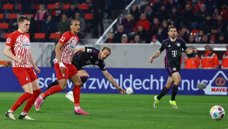 Bayern Munich Geser Dortmund di Puncak, Freiburg Tertahan di Posisi Ketiga Klasemen SC Freiburg vs Bayern