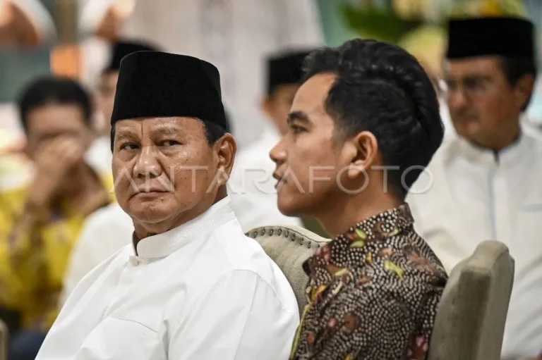 Beda Angka Kepuasan Publik terhadap Prabowo dan Gibran, Jomplang Banget: 66 Persen vs 19 Persen