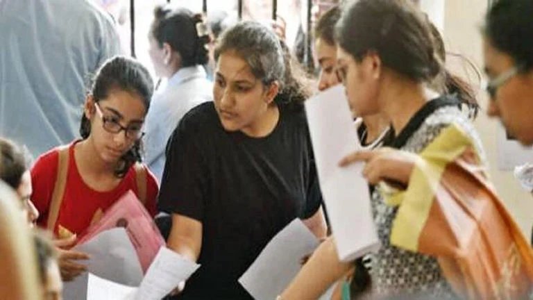 CA Intermediate September 2026: Neel Rajesh Shah dan Chandak Sakshi Raih Peringkat 1 Nasional