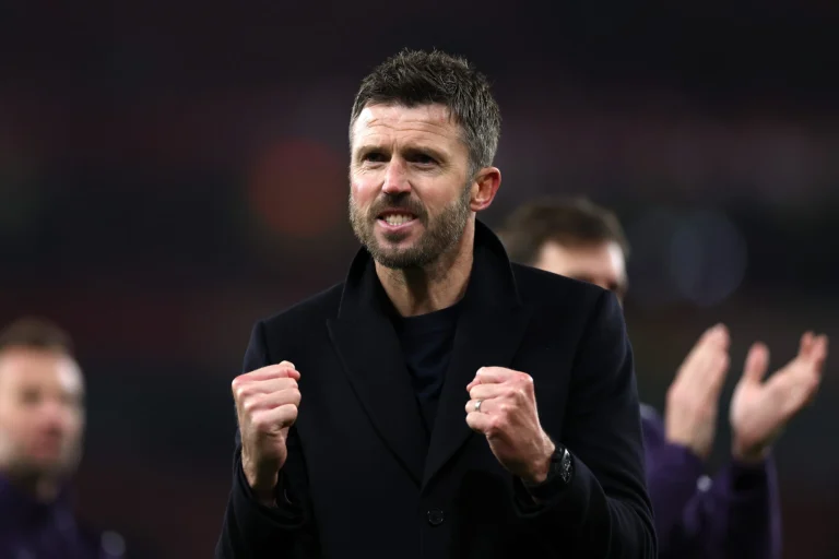Carrick di Ujung Tanduk: Kekalahan Memalukan Manchester United dari Como dan Sorotan pada Harry Amass