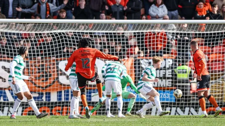 Celtic Ditahan Imbang Dundee United 2-2: Gol Camilo Duran Tak Cukup, Pertahanan O'Neill Kembali Jadi Sorotan
