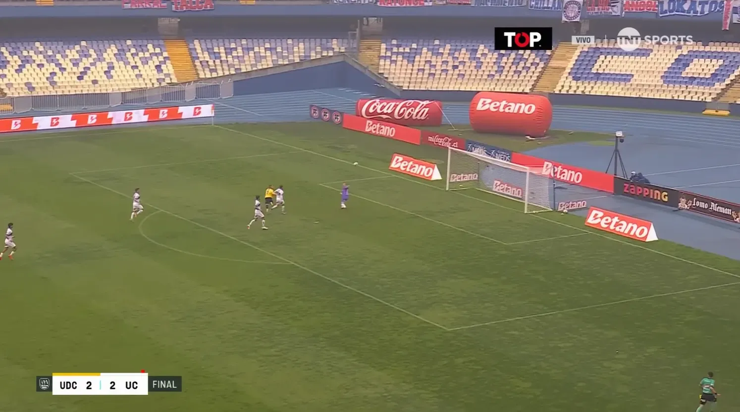 Colo Colo Pesta Gol di Monumental, Universidad de Concepción Terpuruk di Zona Degradasi