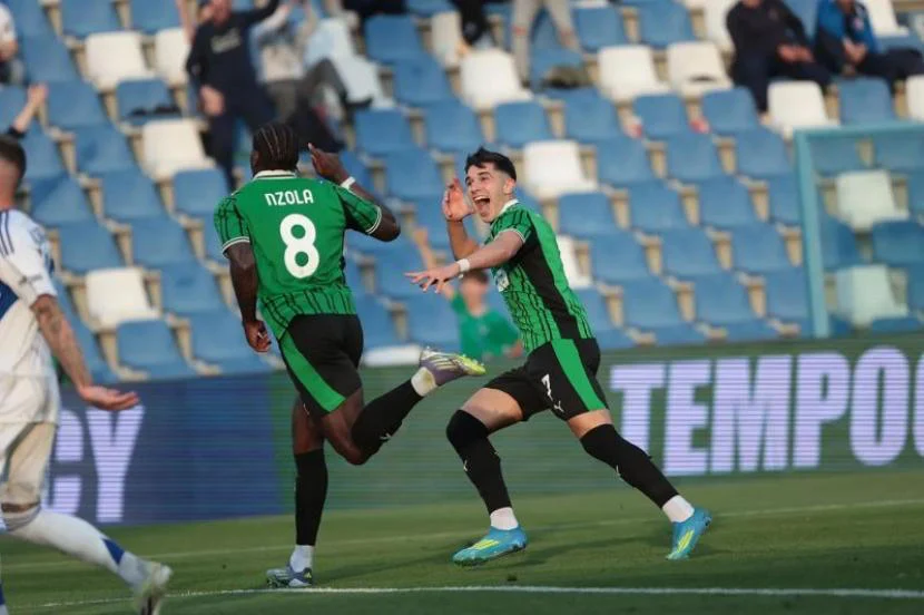 Como 1907 vs Sassuolo: Idzes Absen, Klasemen como 1907 vs sassuolo Makin Panas Usai Bantai Man United