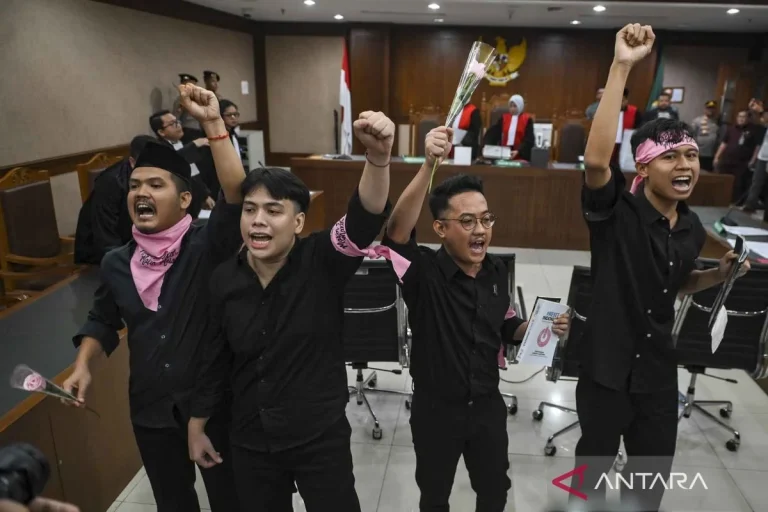 Delpedro Marhaen Cs Menang Besar! Kasasi Jaksa Ditolak, Bebas Murni Kini Inkrah