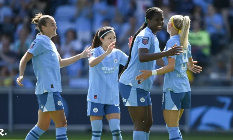 Derby Manchester di Tengah Badai: MU Women Tantang City Women, Sementara Tim Putra Carrick Terpuruk