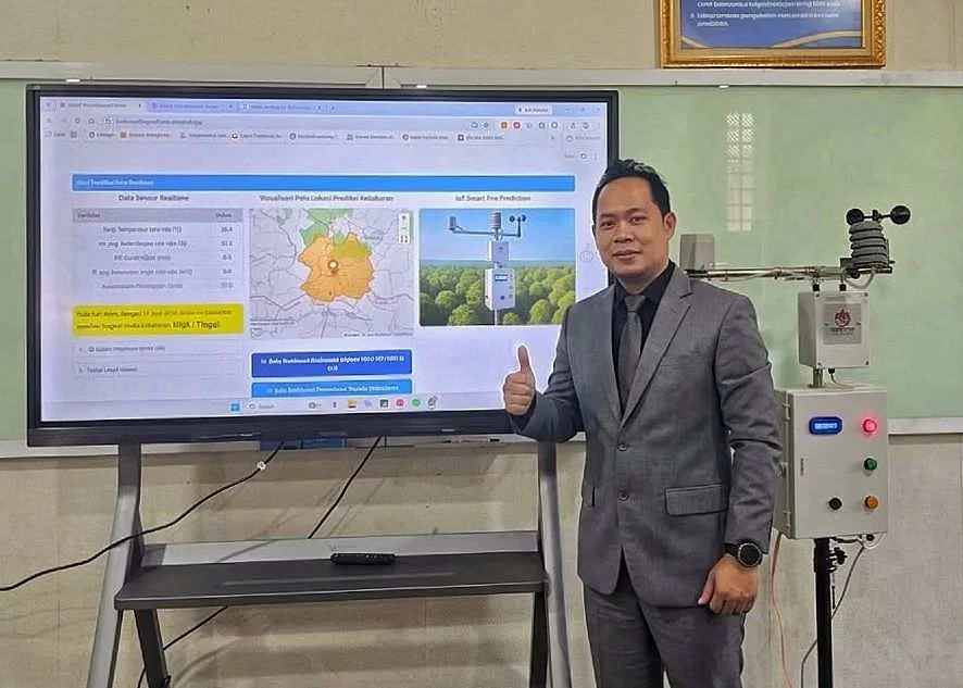 Dosen UHTP Yuda Irawan Raih Cum Laude IPK 3,96 dan Kembangkan AI Deteksi Risiko Kebakaran