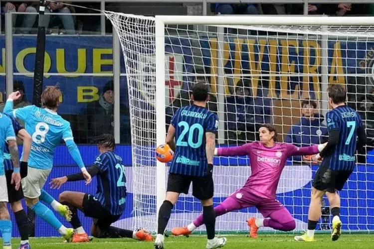Drama Enam Gol di Naples: Napoli Gagal Menang, Roma Paksa Imbang 3-3 dan Klasemen Napoli vs AS Roma Makin Panas