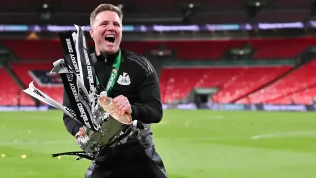 Eddie Howe di Persimpangan Karier: Dari St James' Park ke Kursi Panas Old Trafford