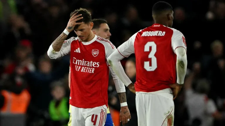 Ezri Konsa: Dari Pendukung Arsenal Kecil hingga Jadi Perebut Posisi di Lini Belakang Mikel Arteta