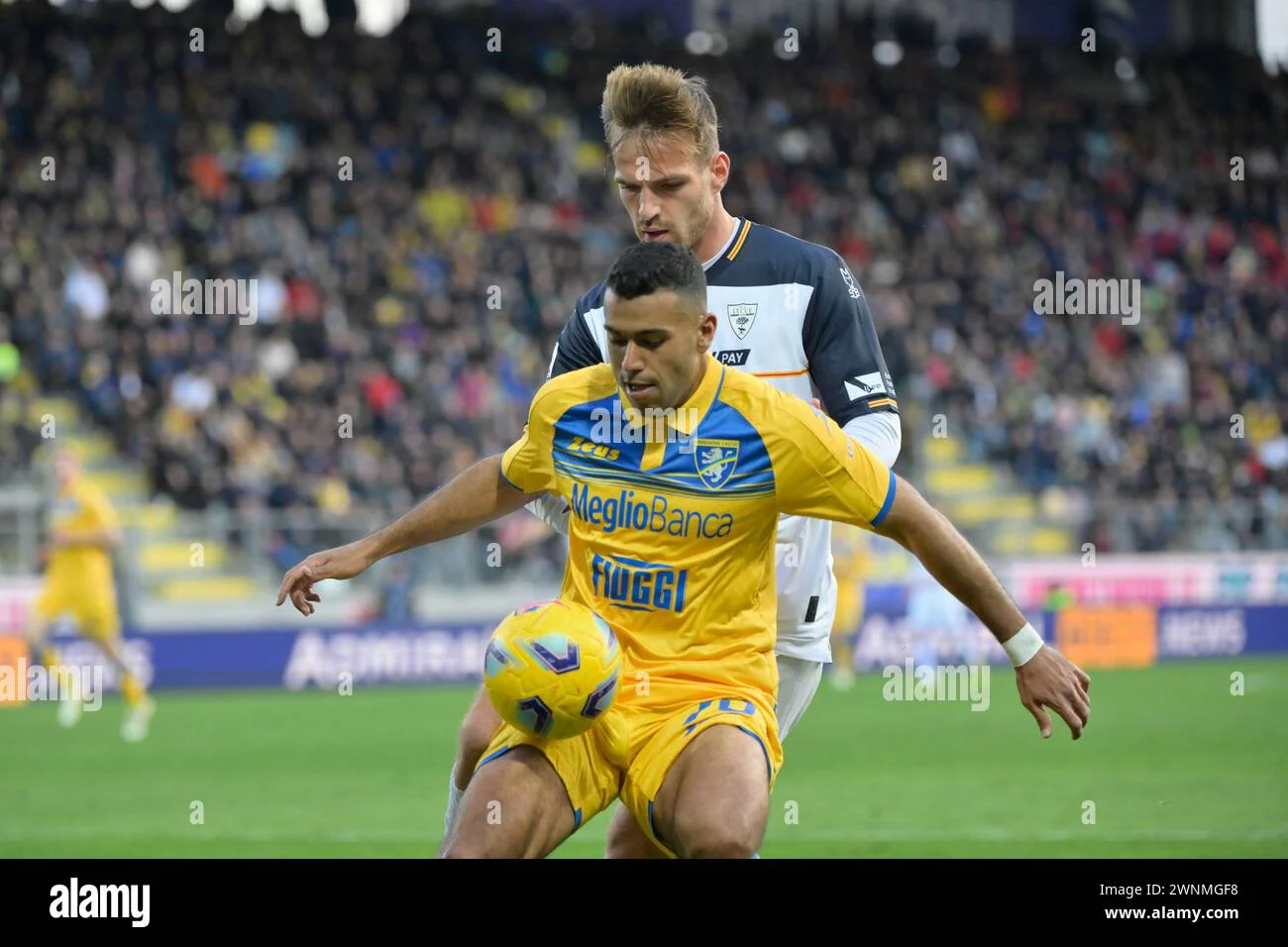 Frosinone Calcio Pesta Gol, Lecce Dibantai 5-1 di Benito Stirpe