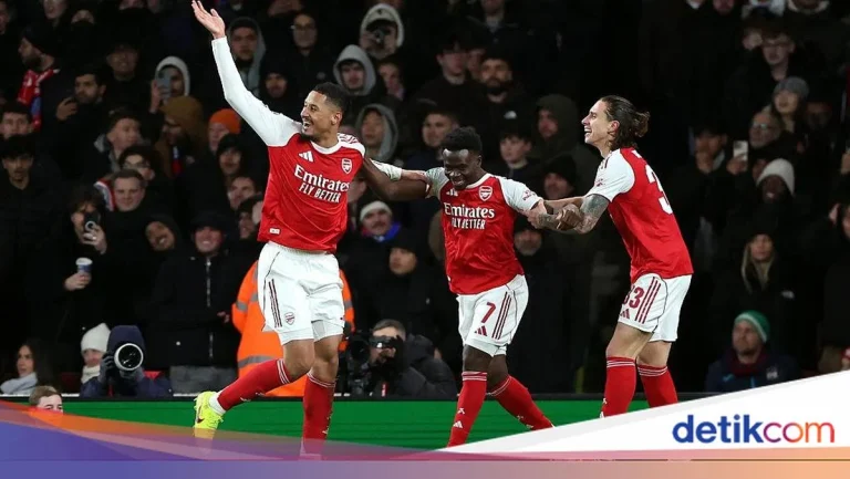Gol Aaron Loupalo-Bi Jadi Awal Mimpi Buruk Arsenal di Carabao Cup