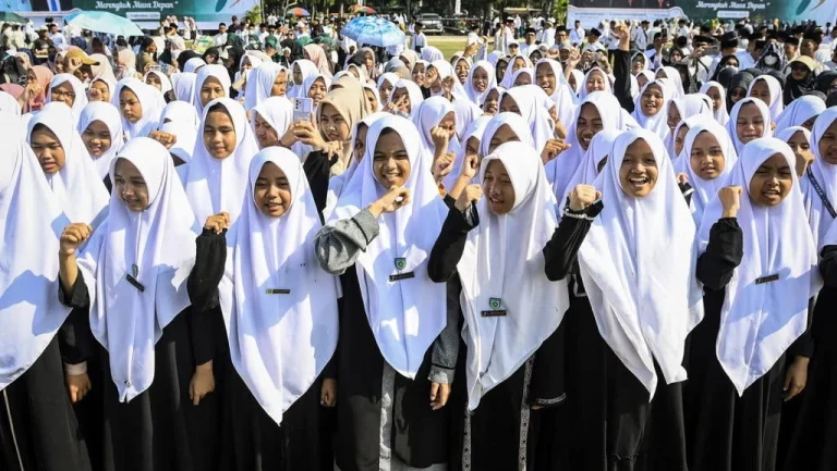 Hari Santri Nasional 2026: Jejak Sejarah dari Banten hingga Semangat Santun di Jalan Raya