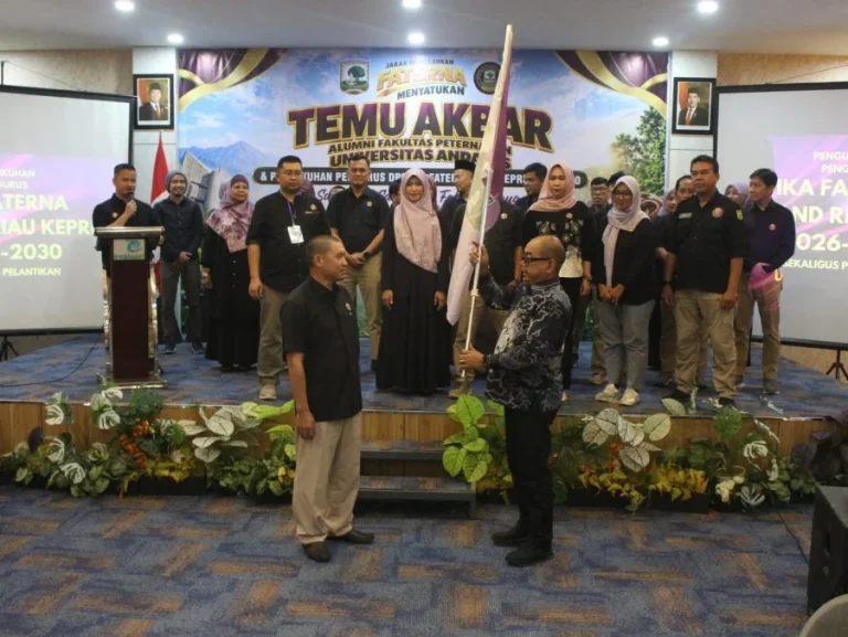 IKA FATERNA UNAND Riau-Kepri Dikukuhkan, Sinergi Alumni dan Bisnis Peternakan Menguat