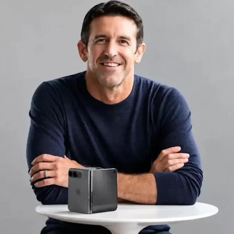 John Ternus Ungkap Apple Kembangkan iPhone Lipat Sejak 2011, Jauh Sebelum Pesaing Bangkit
