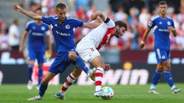 Koln vs Schalke 04: Derbi Panas di Rhein-Energie-Stadion, Muslic Hadapi Badai Cedera demi Akhiri Kutukan Sejak 2016