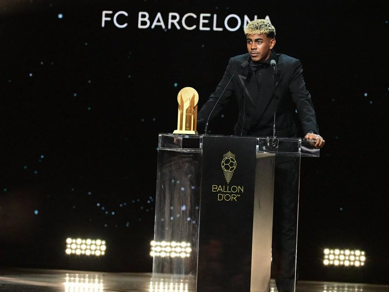 Lamine Yamal dan Malam Penentuan: Balon Emas, Jet Pribadi, dan Bayang-Bayang Mbappé di El Clásico