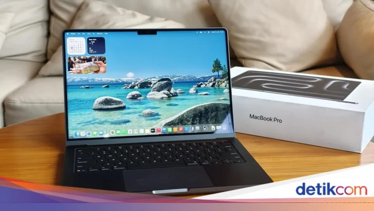 MacBook Pro M5 Pro Akhirnya Punya Layar Sentuh, Harga Tembus Rp230 Juta!