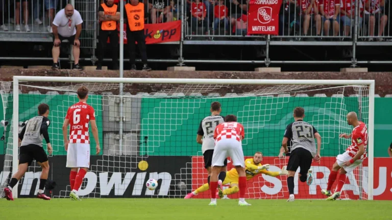 Mainz Dihancurkan Elversberg 4-1: Sempurna di Kandang, Hancur di Kaiserlinde