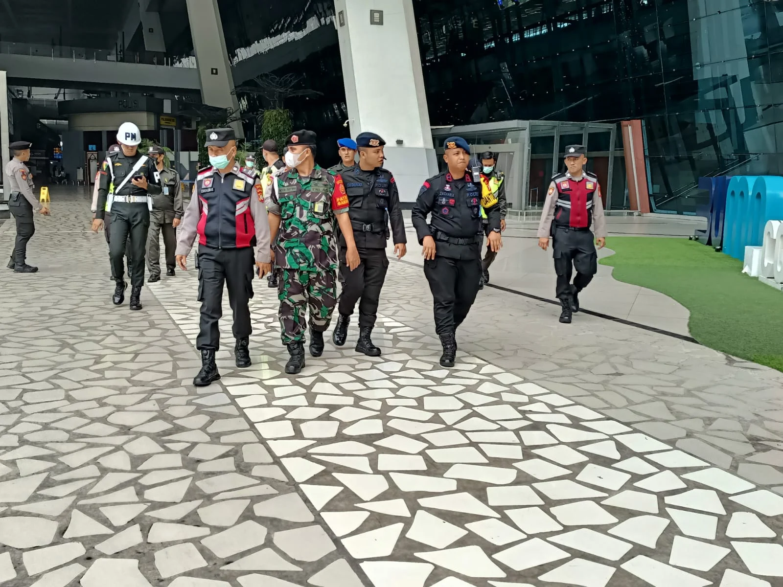 Misi Kilat Polresta Bandara Soekarno-Hatta: Kalung Berlian Rp300 Juta Raib di Terminal 3, Kembali Utuh dalam 24 Jam
