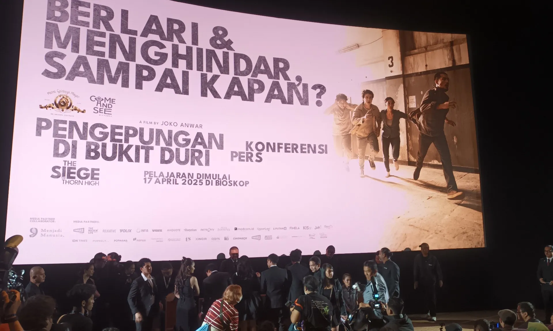 Montpellier di Ambang Kejayaan: Drama Lapangan Hijau hingga Bayang-Bayang Kekerasan di Jalanan