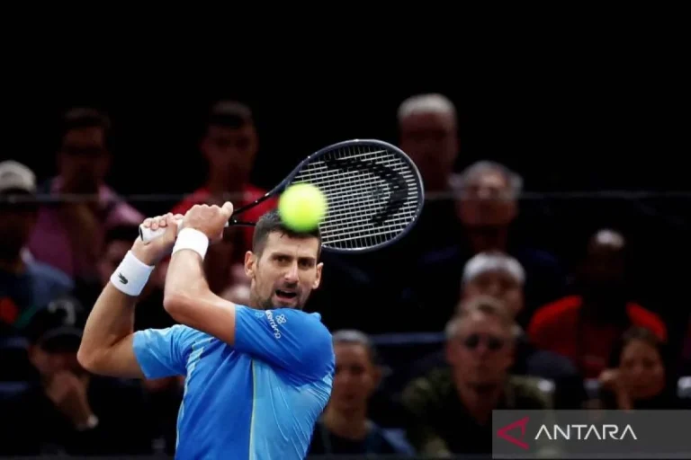 Novak Djokovic Kembali ke Basel Setelah 15 Tahun, Tekuk Humbert dan Incar Tiket Final ATP