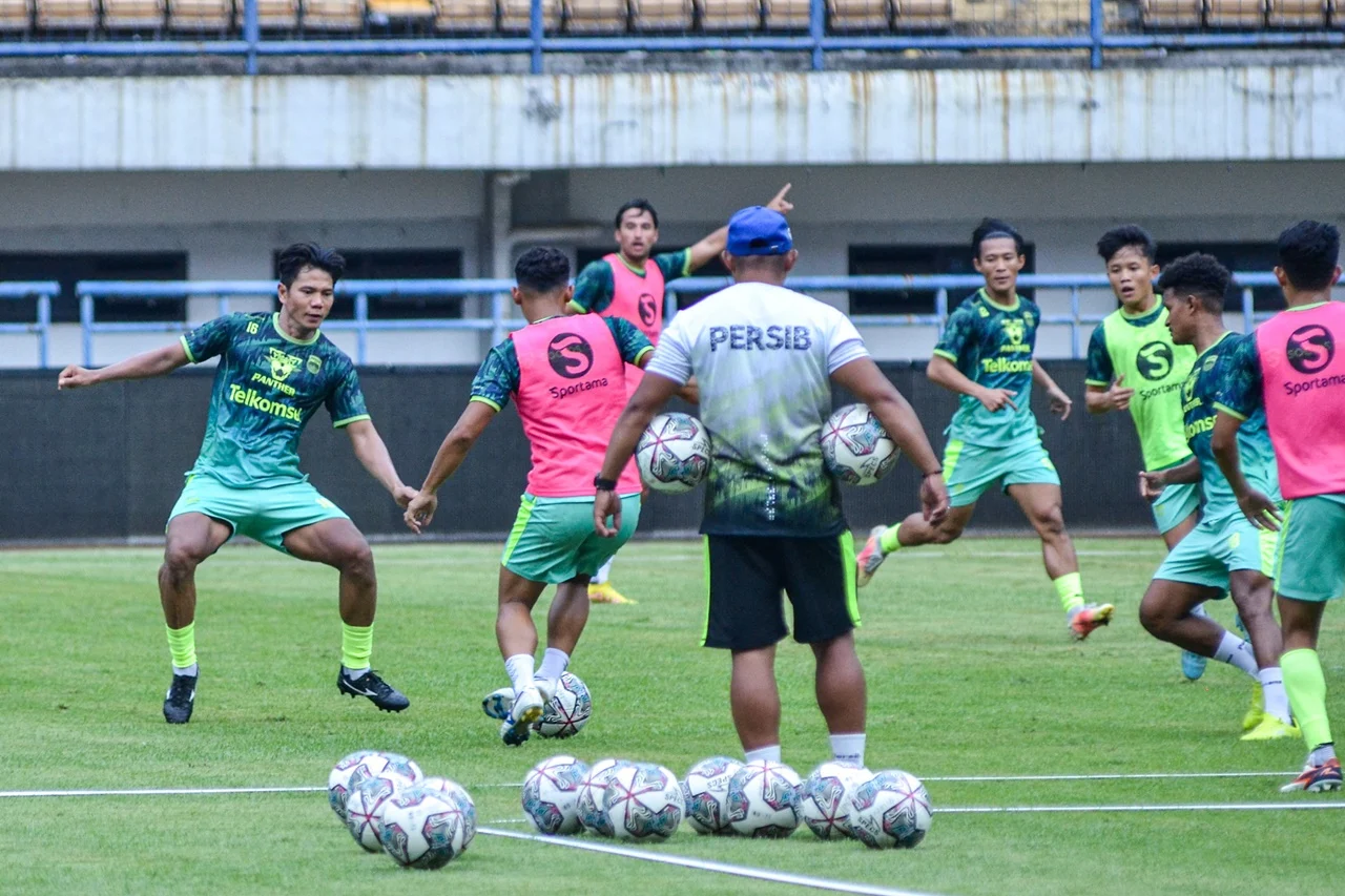 Persib Bandung vs Melbourne Victory: Misi Tiga Kemenangan Beruntun Maung Bandung di GBLA Malam Ini