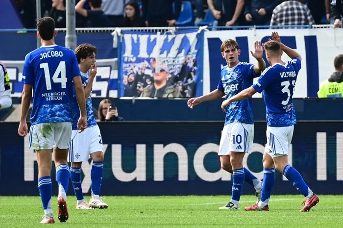 Pesta Gol Como di Liga Champions: Nico Paz Hattrick, MU Terpuruk 4-1