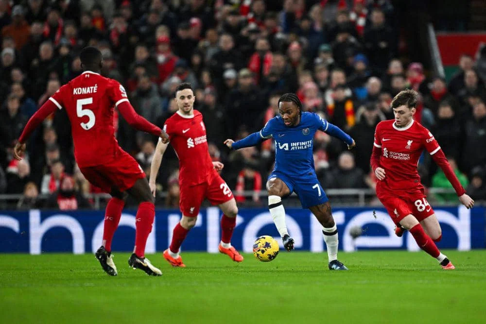 Piala Liga Inggris Memanas: Liverpool Singkirkan Chelsea, Arsenal Dipermalukan Fleetwood Town