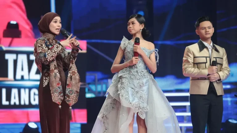 Potret Lesti Kejora - Alexa di Panggung Dangdut Academy 8 Cantik dan Glamor, Intip Gaya Busana Para Pedangdut