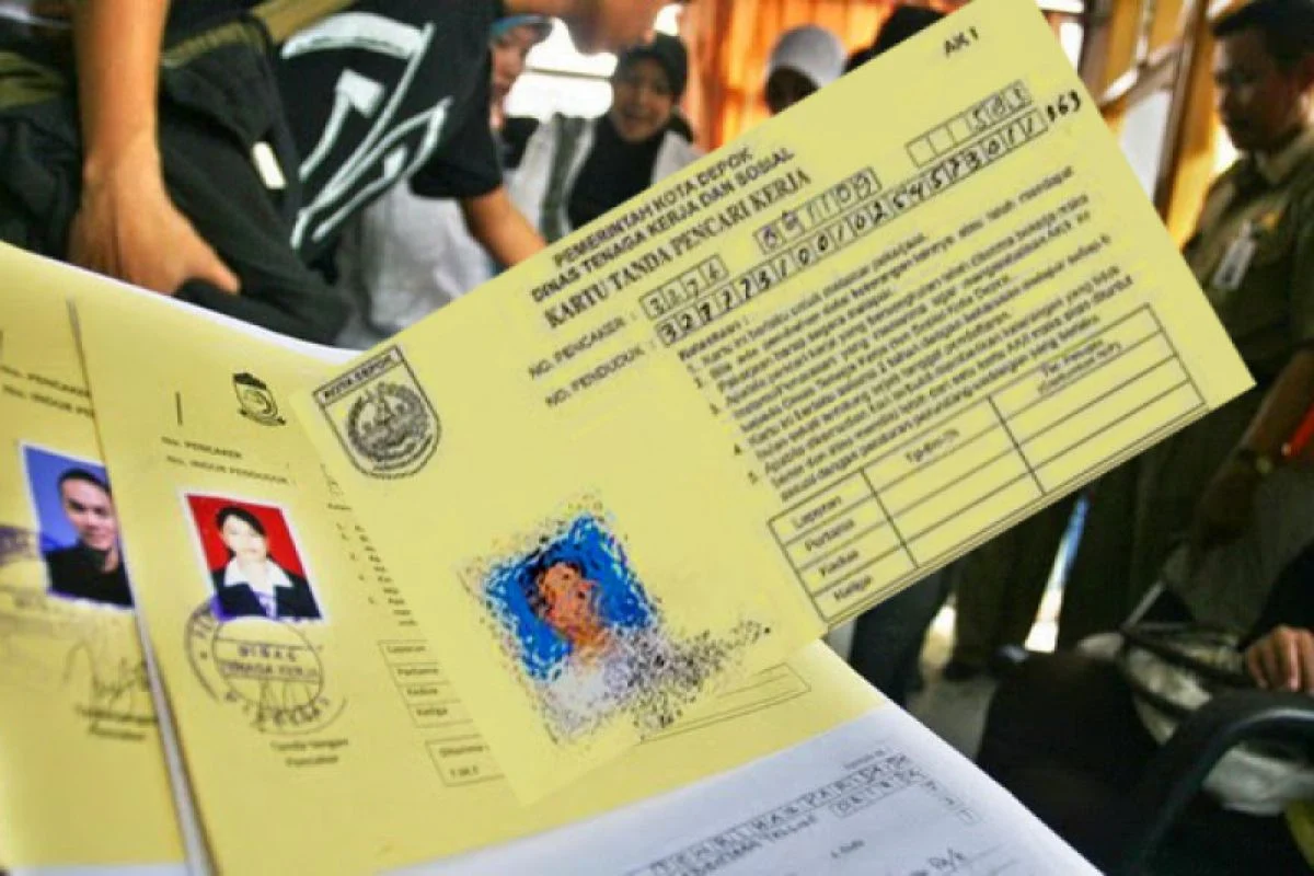 Pramono Bikin Haru: Pencari Kerja Bakal Naik Transportasi Umum Gratis Mulai 2027, Ini Alasannya