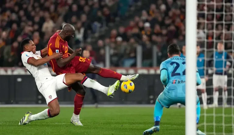 Roma vs Cagliari: Il Lupi Pesta Gol di Olimpico, Gasperini Puji Mentalitas Skuad