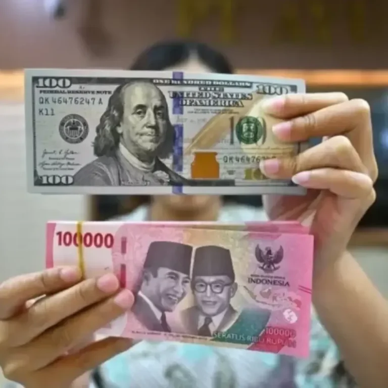 Rupiah Bertahan di Rp17.992 per Dolar AS, Pasar Menanti Keputusan Suku Bunga BI