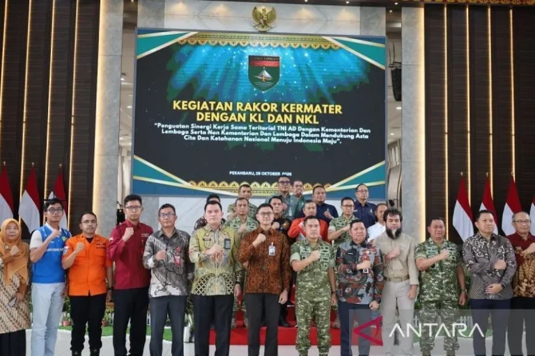 Sinergi TNI-Pemerintah Menguat, Kakanwil Kemenkum Riau Hadiri Komunikasi Sosial Kodam XIX/Tuanku Tambusai