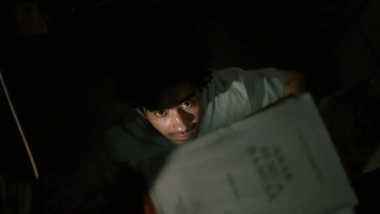 Sinopsis Film 'Laut Bercerita': Ketika Pergerakan Mahasiswa Bertaruh Nyawa di Era 90-an