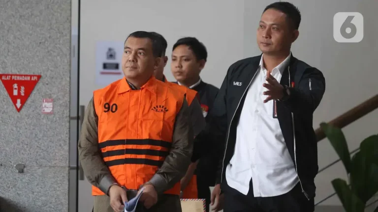 Skandal Rp 168,9 M: Eks Wamen Imipas Silmy Karim Didakwa Pemerasan dan Gratifikasi