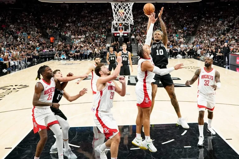Spurs vs Rockets Berakhir Dramatis: Blok Thompson di Detik Terakhir Gagalkan Kebangkitan Wembanyama