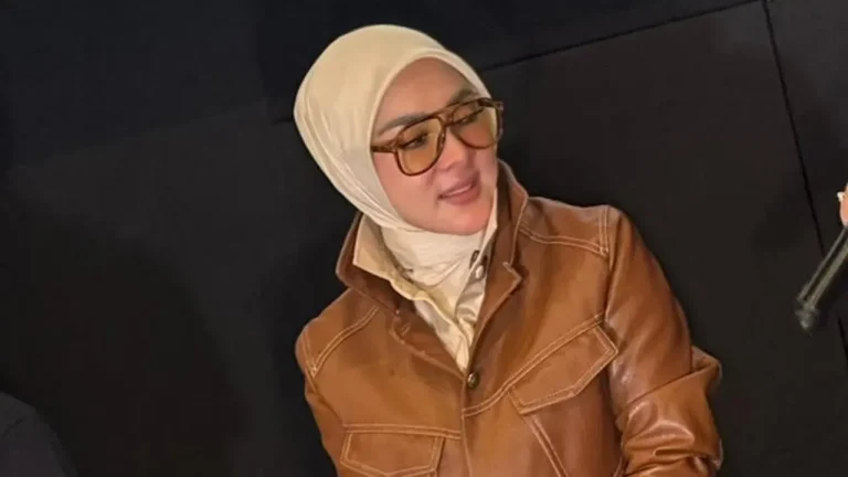 Syahrini Cerita Sapaan Kekasih Hati untuk Awak Media Dulu Camping Depan Rumah, Singgung Wartawan Gen Z