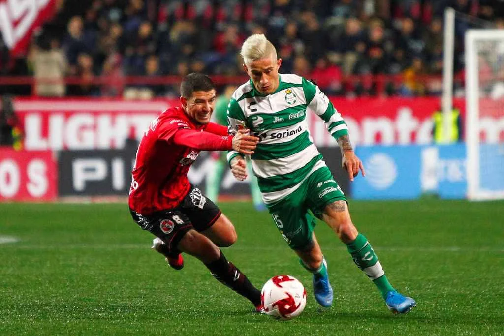 Tijuana vs Santos Laguna: Xolos Hancurkan Raksasa, Skor 2-0 di Babak Pertama!